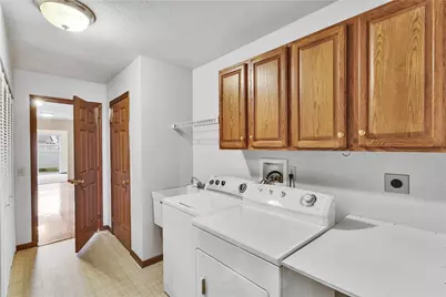 1033 Timberwood Dr, Chippewa Township, PA 15010 - Photo 29