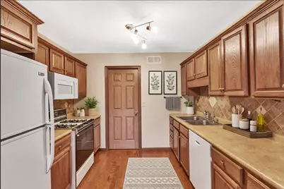 1033 Timberwood Dr, Chippewa Township, PA 15010 - Photo 11