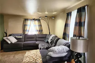 2022 Gordon Ave, McKeesport, PA 15132 - Photo 5