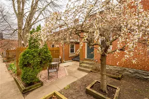 2 Clarendon Pl, Friendship Park, PA 15206 - Photo 23