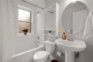 2 Clarendon Pl, Friendship Park, PA 15206 - Photo 21