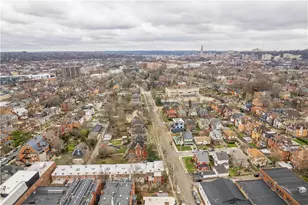 2 Clarendon Pl, Friendship Park, PA 15206 - Photo 31