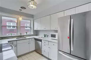 825 Morewood Ave, Pittsburgh, PA 15213 - Photo 15