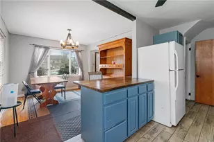 414 Sylvania Dr, Ross Twp, PA 15229 - Photo 9