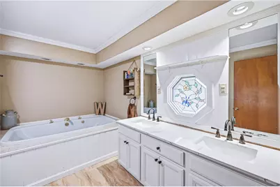 516 Wallace Run Rd, Beaver Falls, PA 15010 - Photo 21