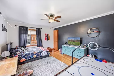 516 Wallace Run Rd, Beaver Falls, PA 15010 - Photo 25