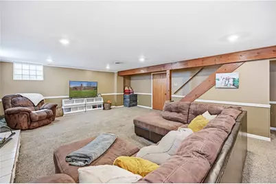 516 Wallace Run Rd, Beaver Falls, PA 15010 - Photo 33