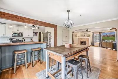 516 Wallace Run Rd, Beaver Falls, PA 15010 - Photo 13