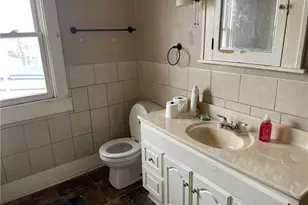 28 N Main St, Greenville Boro, PA 16125 - Photo 23