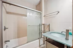 460 N Maple St, Mercer Boro, PA 16137 - Photo 17