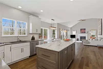 103 Woodcrest Pl, Peters Township, PA 15367 - Photo 5