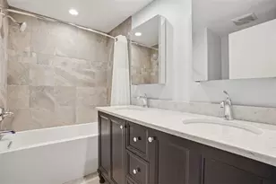 209 Grandview Dr S, Pittsburgh, PA 15215 - Photo 35