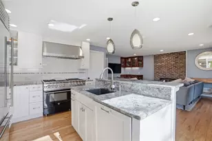 209 Grandview Dr S, Pittsburgh, PA 15215 - Photo 5