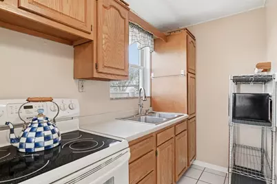 204 Hurston Way, Pittsburgh, PA 15227 - Photo 9