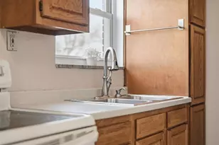 204 Hurston Way, Pittsburgh, PA 15227 - Photo 11