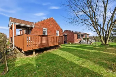 204 Hurston Way, Pittsburgh, PA 15227 - Photo 27