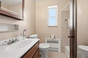 204 Hurston Way, Pittsburgh, PA 15227 - Photo 15