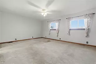 1233 Bickerton Dr, Clairton, PA 15025 - Photo 19