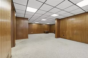 1233 Bickerton Dr, Clairton, PA 15025 - Photo 29