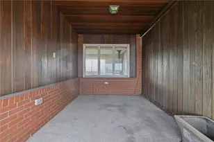 1233 Bickerton Dr, Clairton, PA 15025 - Photo 37