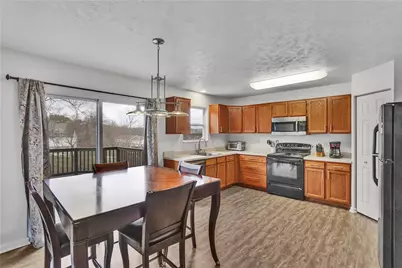 120 Cole Ct, Jackson Township, PA 16037 - Photo 5