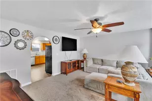 120 Cole Ct, Jackson Township, PA 16037 - Photo 13