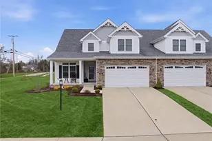 101 Imperial Dr, Adams Township, PA 16059 - Photo 1