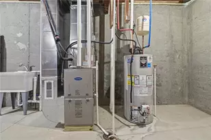 101 Imperial Dr, Adams Township, PA 16059 - Photo 31