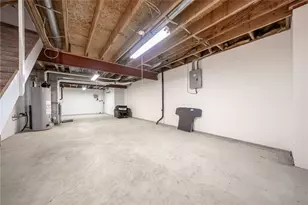 162 Old Village Ln, Bethel Park, PA 15102 - Photo 35