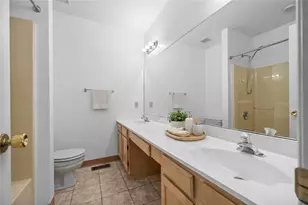 162 Old Village Ln, Bethel Park, PA 15102 - Photo 29