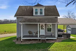 590 Glenwood Way, Center Township, PA 16001 - Photo 1