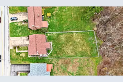 396 Broughton Rd, Bethel Park, PA 15102 - Photo 5