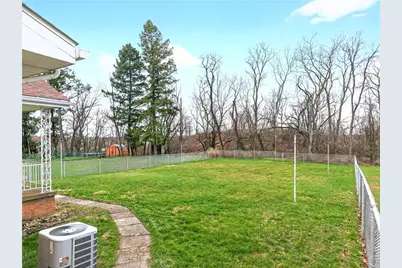 396 Broughton Rd, Bethel Park, PA 15102 - Photo 35