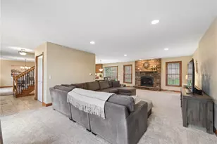 5070 Cypress Dr, Murrysville, PA 15668 - Photo 5