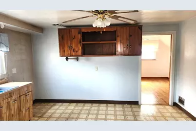 410 Reifert St, Pittsburgh, PA 15210 - Photo 9