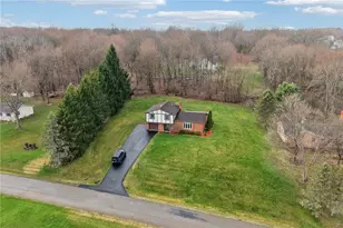 2935 Glenda Dr, Scott Township, PA 16101 - Photo 3