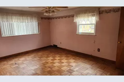 410 Reifert St, Pittsburgh, PA 15210 - Photo 5