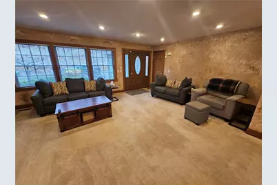 225 Profio Rd, Cecil, PA 15057 - Photo 21