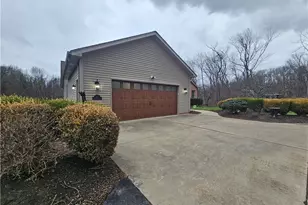 225 Profio Rd, Cecil, PA 15057 - Photo 9