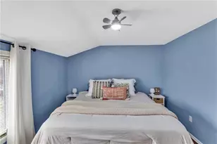 4956 Aspen St, West Mifflin, PA 15122 - Photo 9