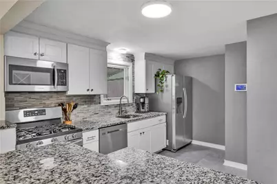 4956 Aspen St, West Mifflin, PA 15122 - Photo 13