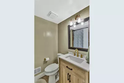 4956 Aspen St, West Mifflin, PA 15122 - Photo 17