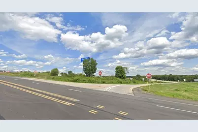 835 Perry Hwy, East Lackawannock Township, PA 16137 - Photo 5