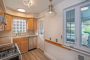 [Address not provided], Scott Township, PA 15243 - Photo 7