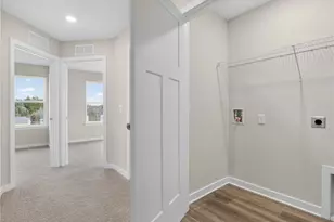 704 Olivia St, Collier Township, PA 15205 - Photo 27