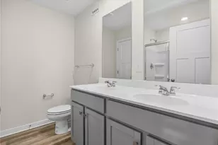 704 Olivia St, Collier Township, PA 15205 - Photo 21