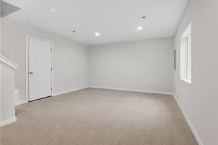 704 Olivia St, Collier Township, PA 15205 - Photo 31