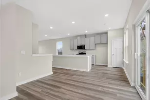 704 Olivia St, Collier Township, PA 15205 - Photo 11