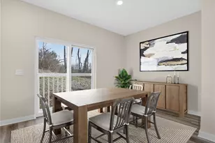 704 Olivia St, Collier Township, PA 15205 - Photo 9