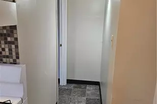 1935 Delaware Ave, Pittsburgh, PA 15218 - Photo 15